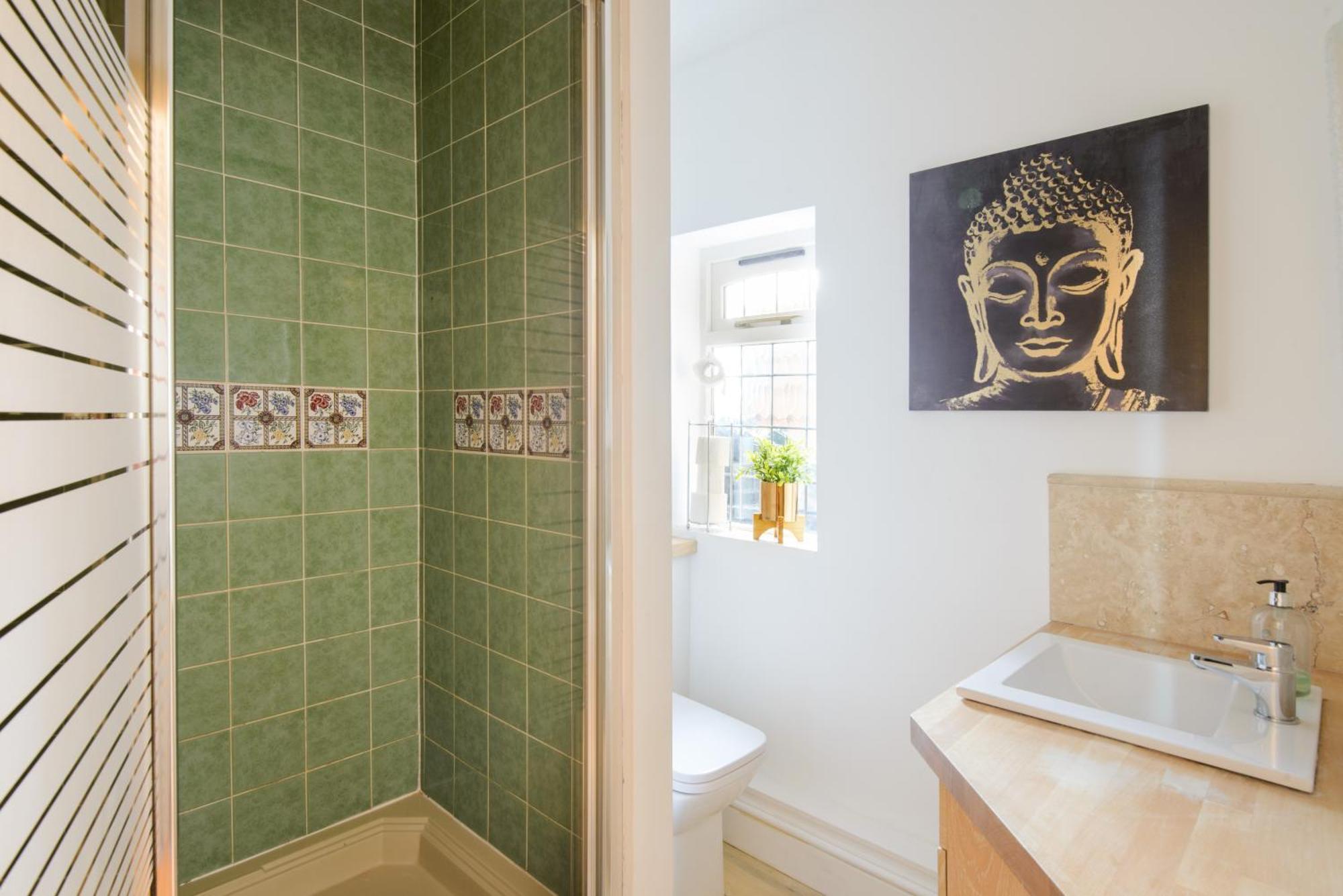 Villa Deluxe 4 Or 5 Bed House With Hot Tub, Cinema Sleeps 15